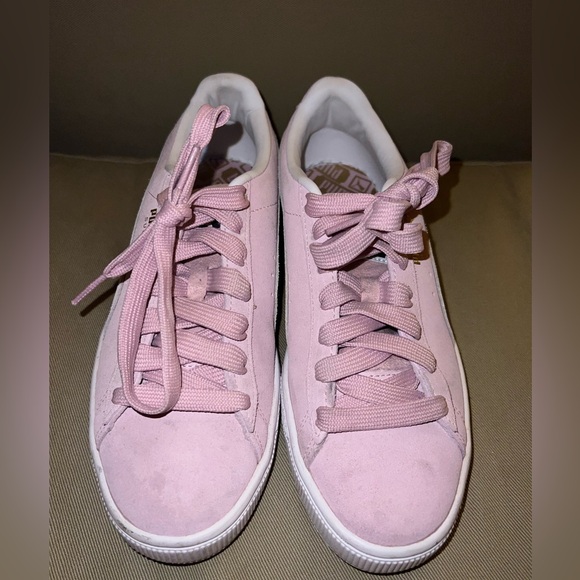 Puma Women's Pink Suede Sneakers - Picture 2 of 16